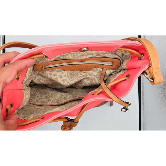 Simply Noelle Two Tone Coral Tan Faux Leather Drawstring Bucket Bag‎ Purse - Picture 6 of 7